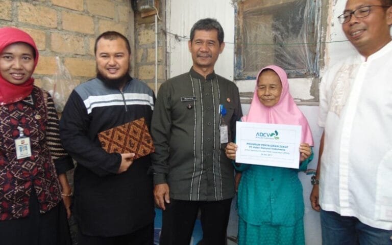 CSR Adev Program Penyaluran Zakat pada Oktober 2017
