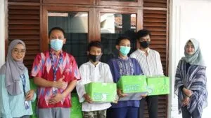 CSR Adev pada bulan Ramadhan Mei 2021 (Foto Bersama)