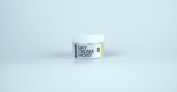 produk maklon moisturizing day cream atau krim siang untuk melembabkan