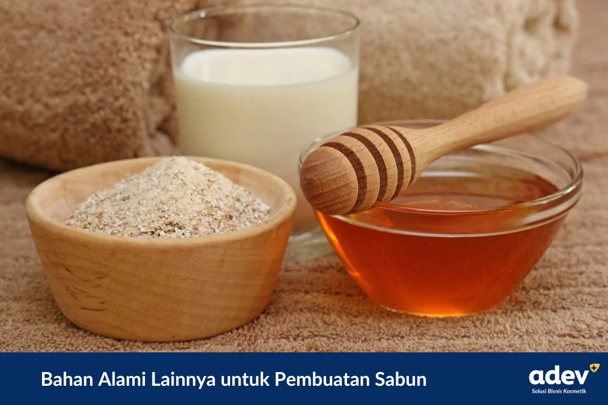 susu, madu, dan oat bahan alami lainnya untuk pembuatan sabun