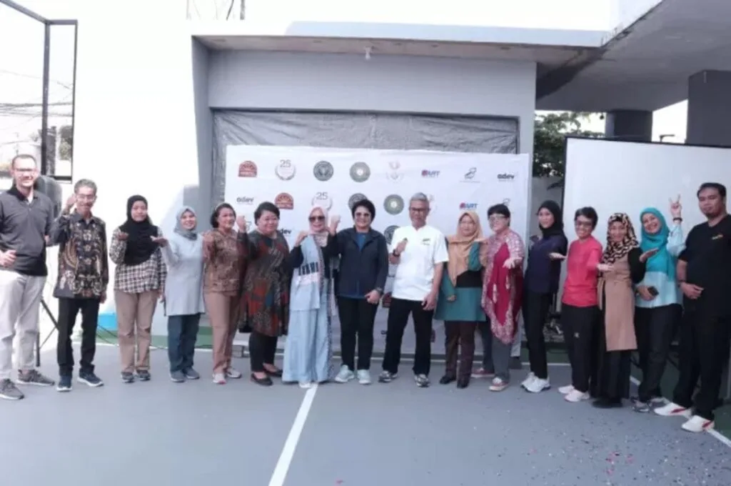 CSR Pendidikan - Adev Sponsori Dies Natalis Ke 25 Sekolah Tinggi Pariwisata Bogor