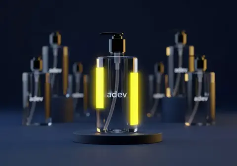 Botol brand sabun premium dengan label adev dikelilingi kompetitor dalam nuansa biru navy dan kuning.